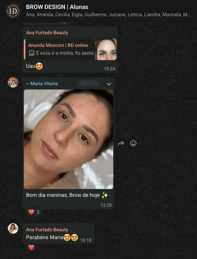 Print do grupo de alunas do Brow Design: Maria Vitoria mostra a Brow que fez e a Ana responde com parabéns